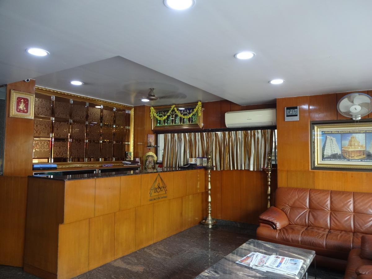 Hotel Shrivalli Residency Chennai Exterior foto
